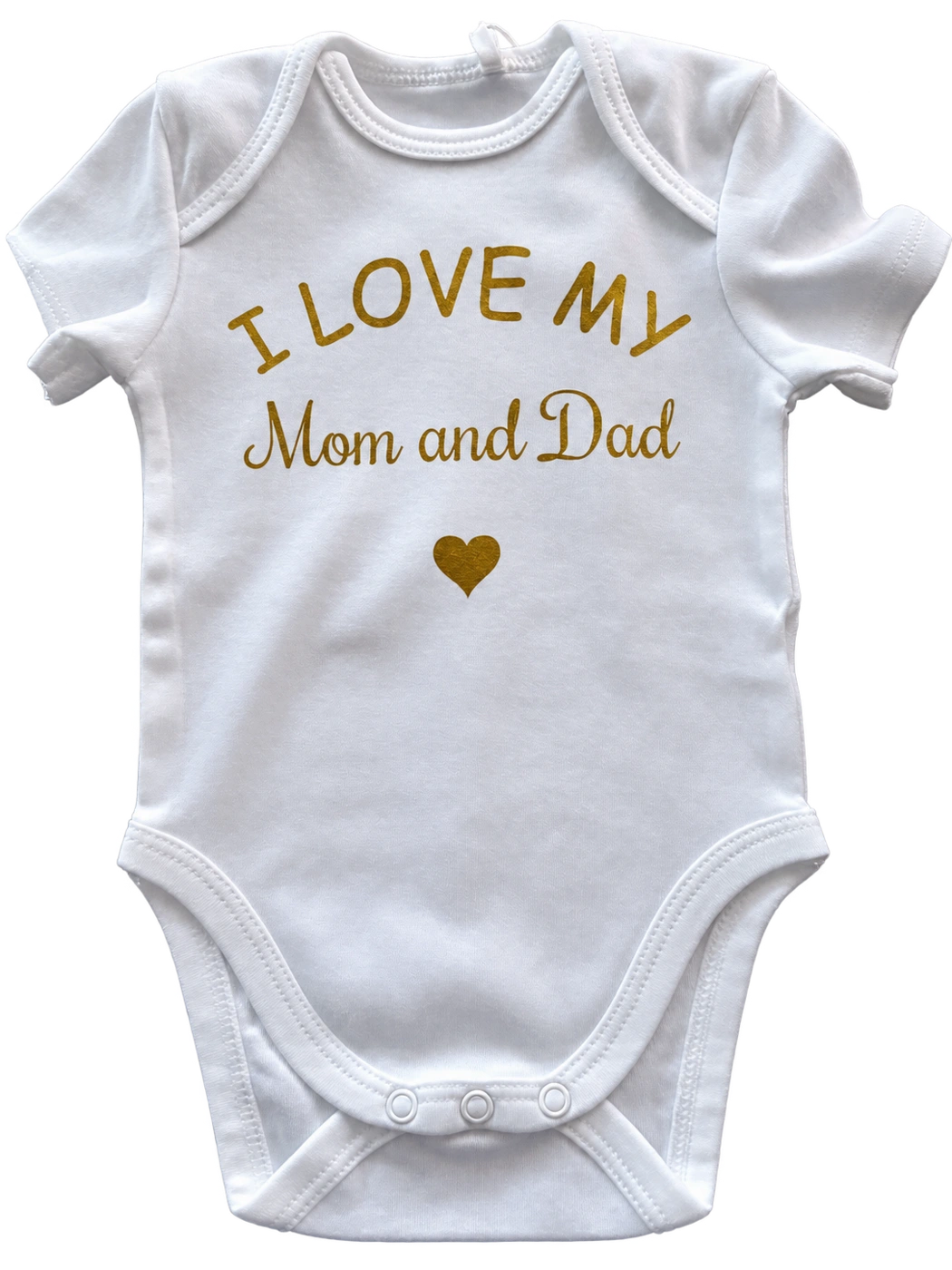 Body alb cu mesaj auriu I LOVE MY Mom and Dad și inimă